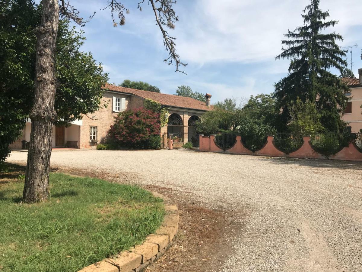 Agriturismo Cipolli E Podo Corte Carlini มานโตวา ภายนอก รูปภาพ
