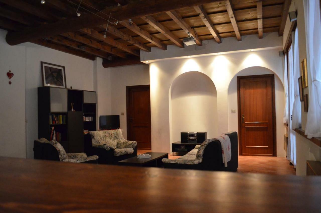 Agriturismo Cipolli E Podo Corte Carlini มานโตวา ภายนอก รูปภาพ